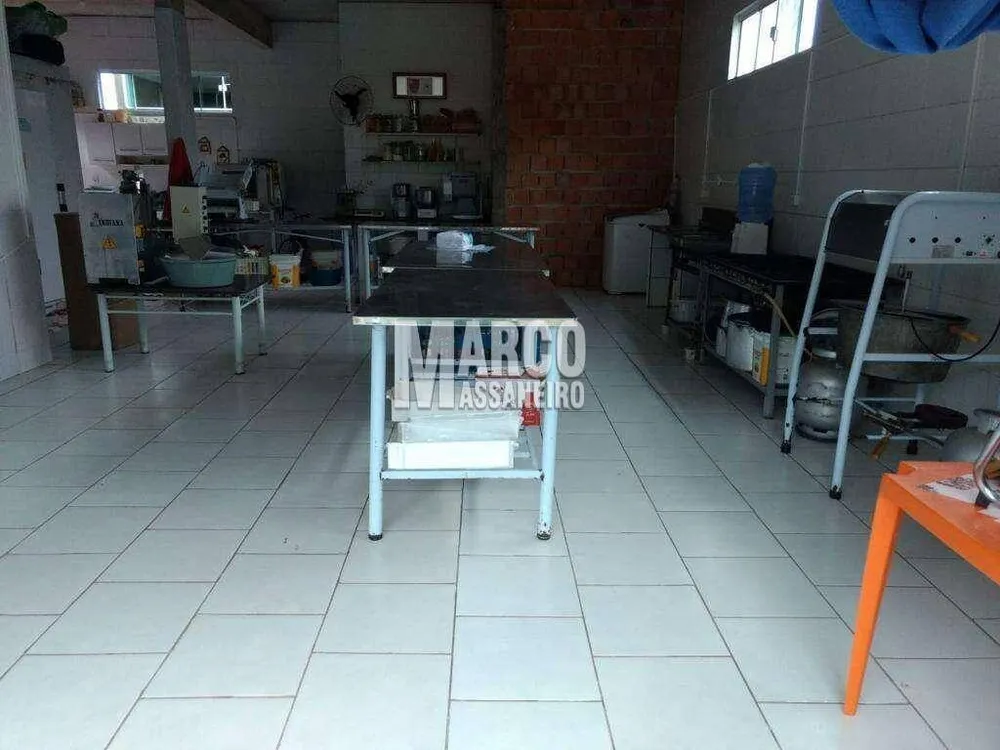Casa, 3 quartos, 200 m² - Foto 8