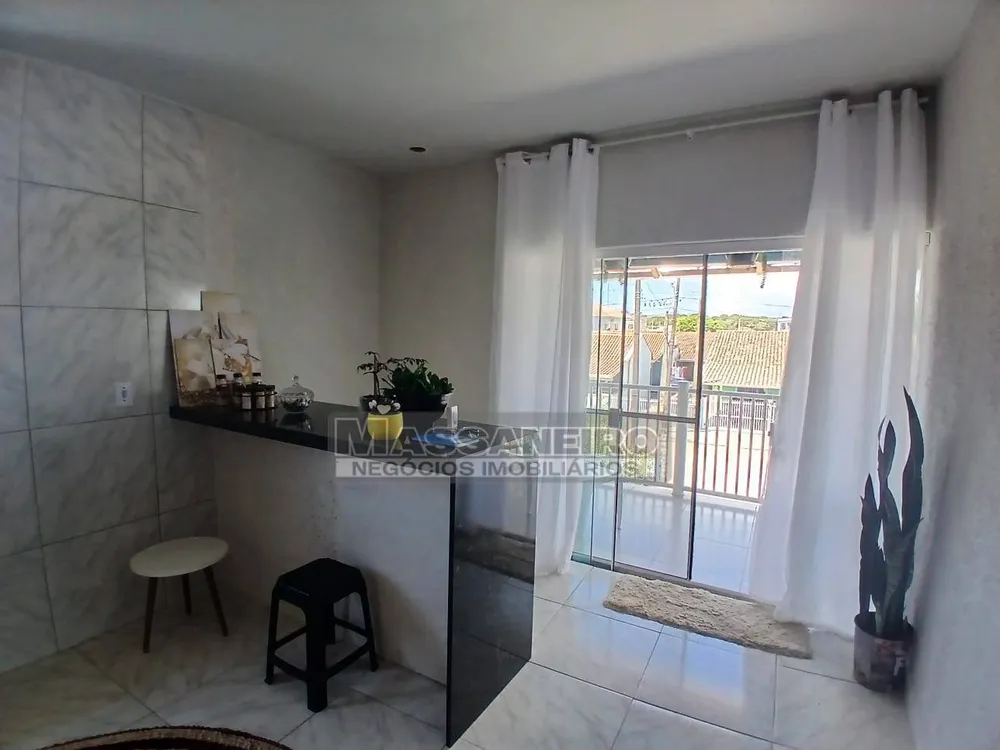 Casa, 4 quartos, 140 m² - Foto 1