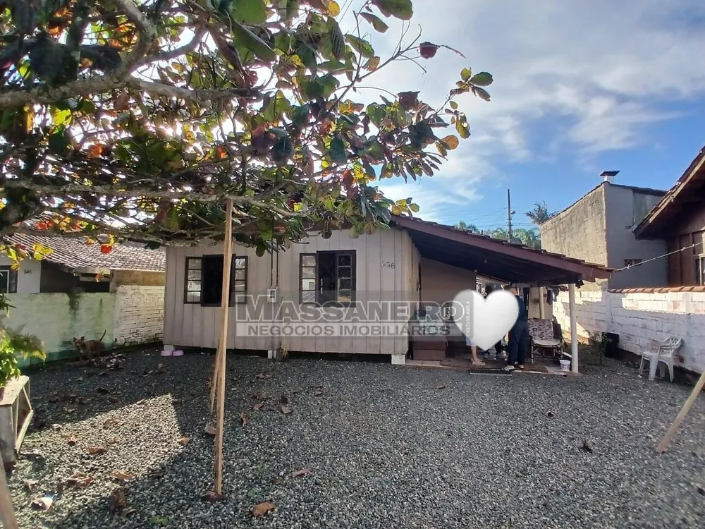 Casa, 3 quartos, 60 m² - Foto 1