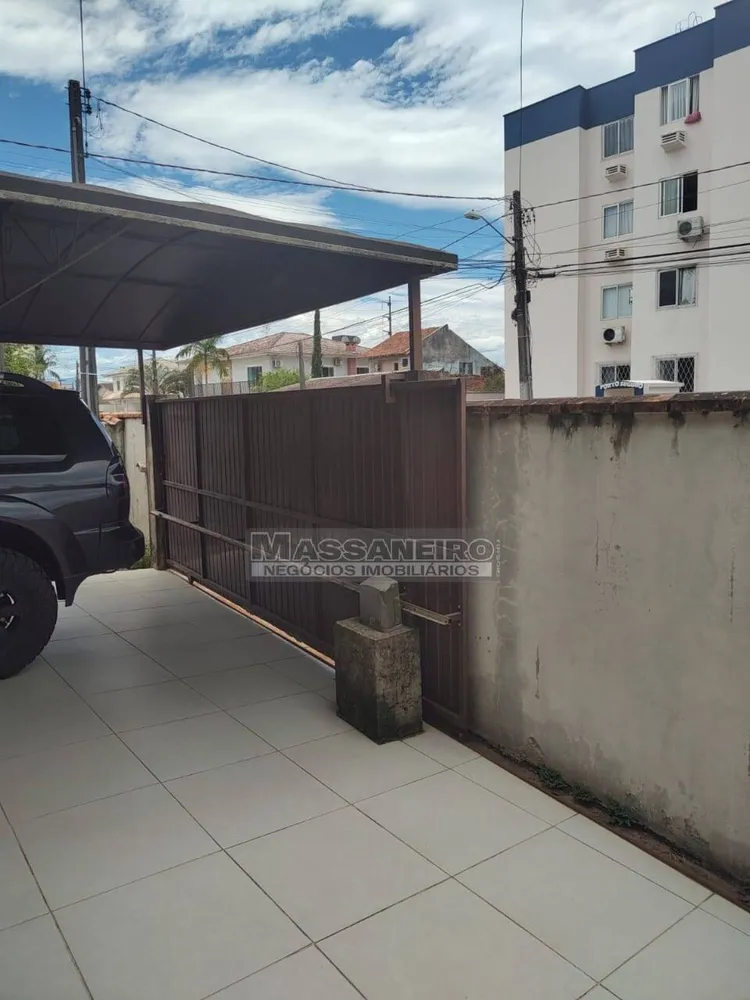 Casa, 5 quartos, 220 m² - Foto 10
