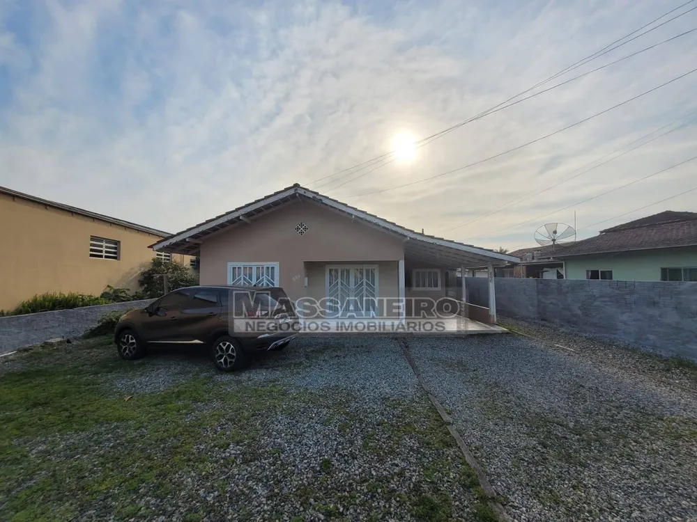 Casa, 3 quartos, 142 m² - Foto 1