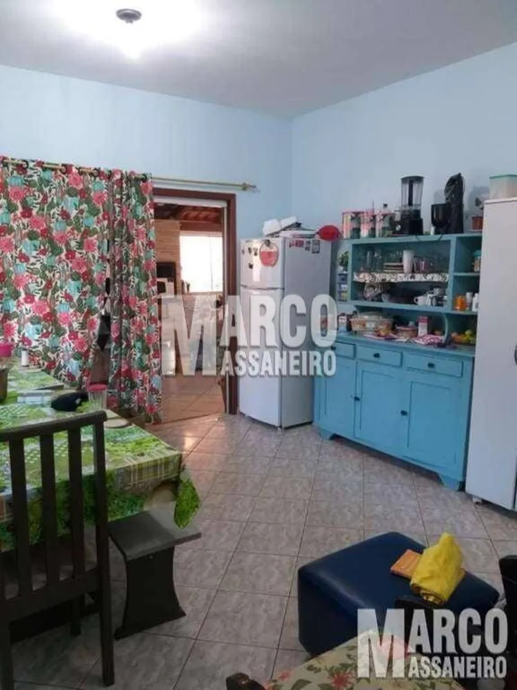 Casa, 4 quartos, 50 m² - Foto 1