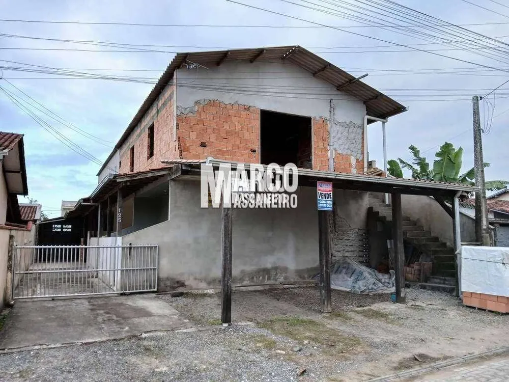 Casa, 16 quartos, 418 m² - Foto 1