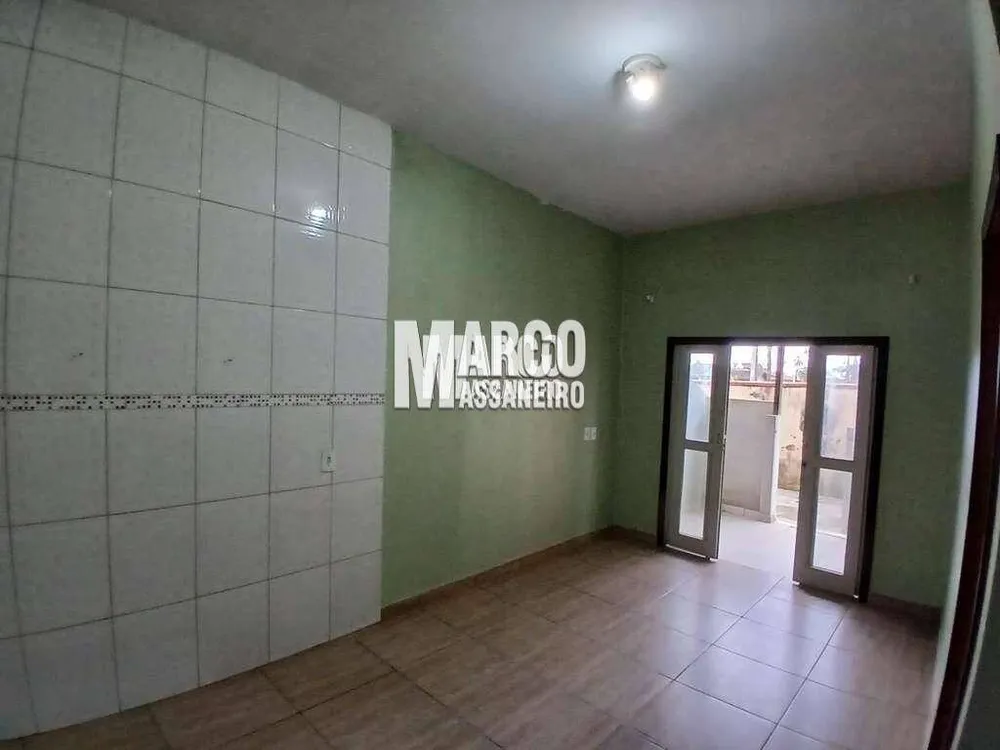 Casa, 16 quartos, 418 m² - Foto 3