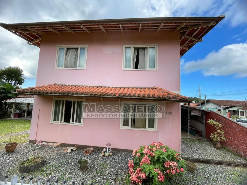 Casa, 4 quartos, 158 m² - Foto 1