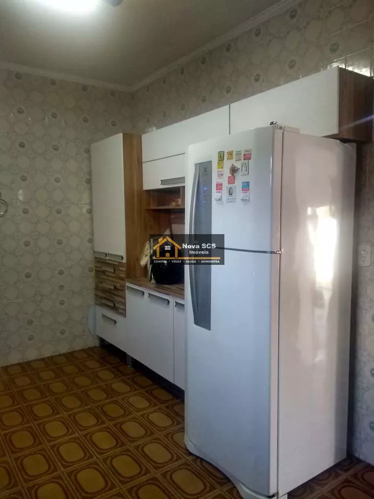 Sobrado à venda com 2 quartos, 100m² - Foto 3