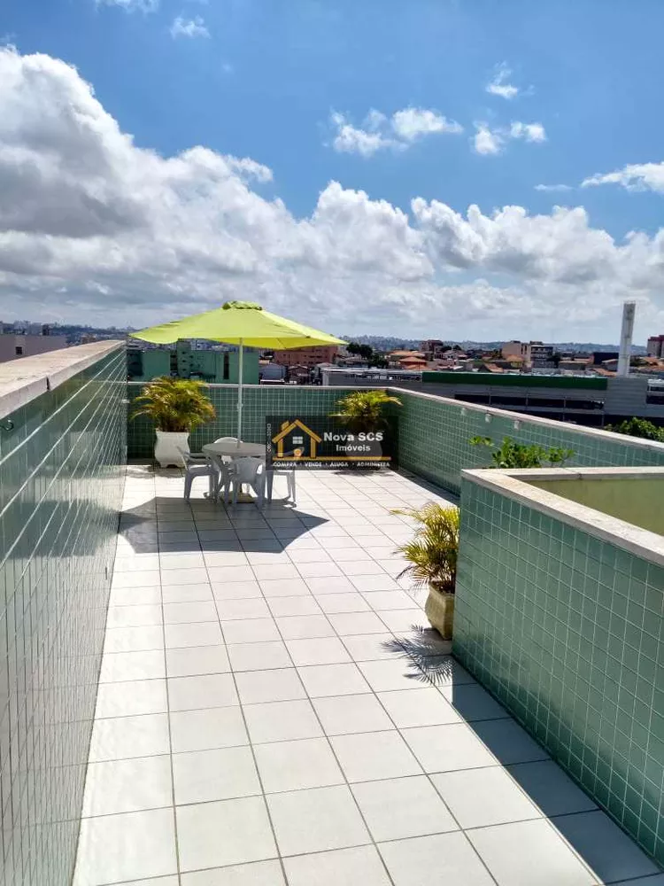 Cobertura à venda com 3 quartos, 200m² - Foto 4