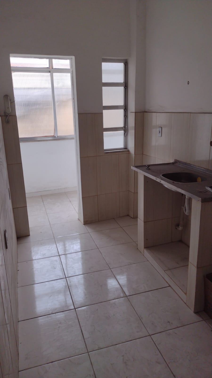 Apartamento à venda com 2 quartos, 75m² - Foto 9