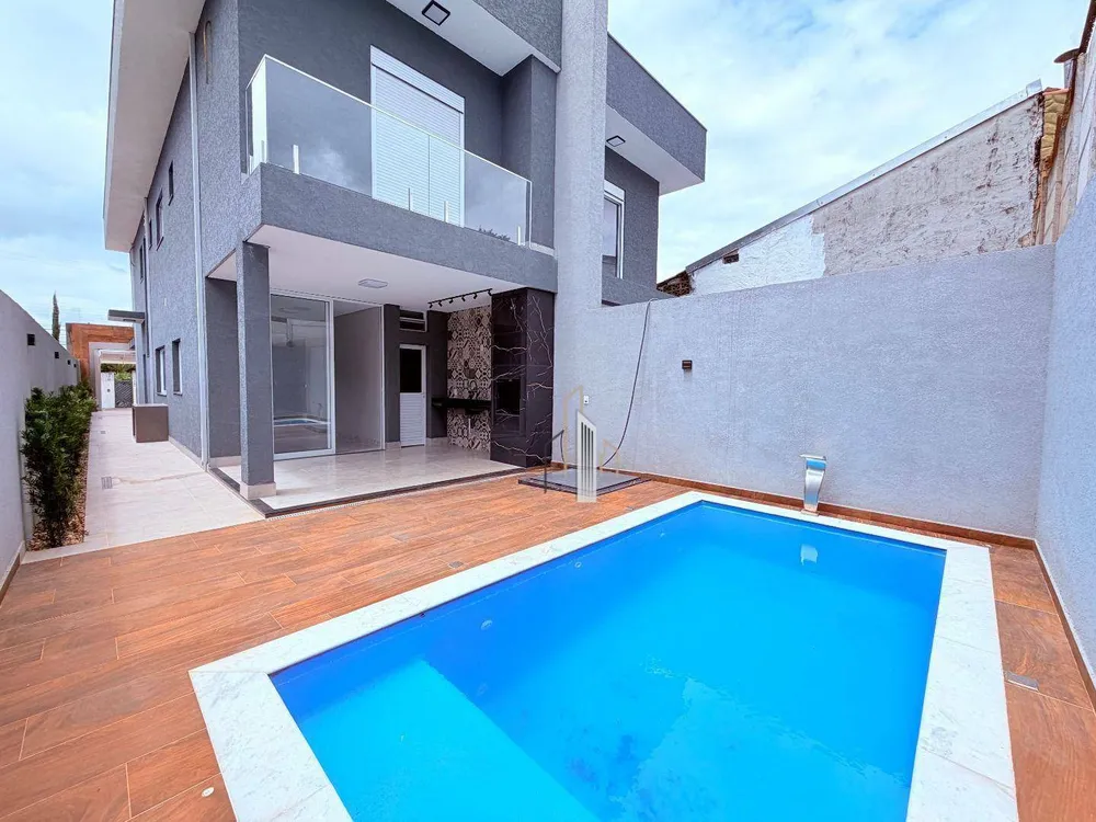 Casa, 3 quartos, 180 m² - Foto 2