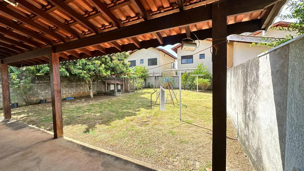 Casa, 4 quartos, 198 m² - Foto 1