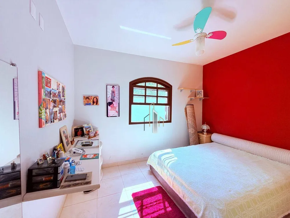 Casa, 4 quartos, 198 m² - Foto 5