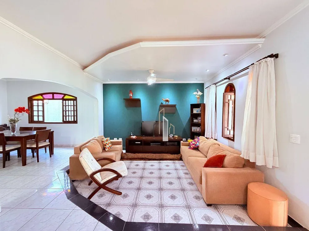 Casa, 4 quartos, 198 m² - Foto 8