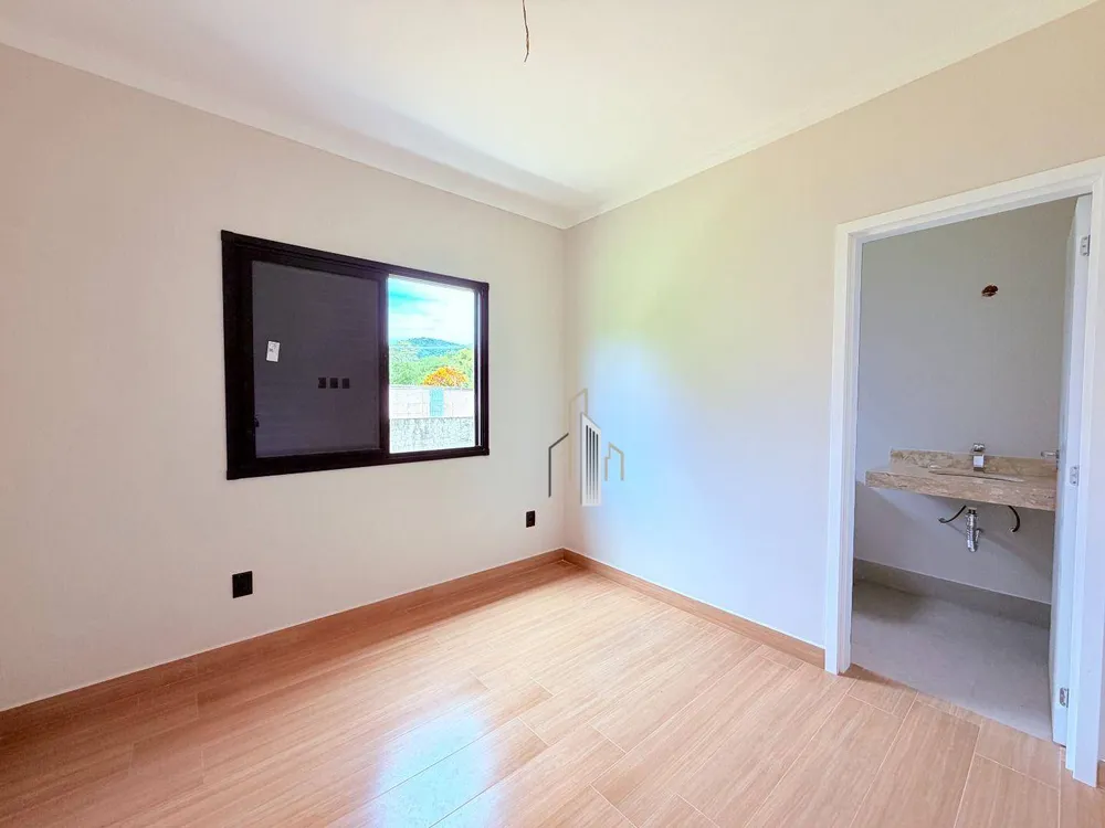 Casa, 3 quartos, 160 m² - Foto 1