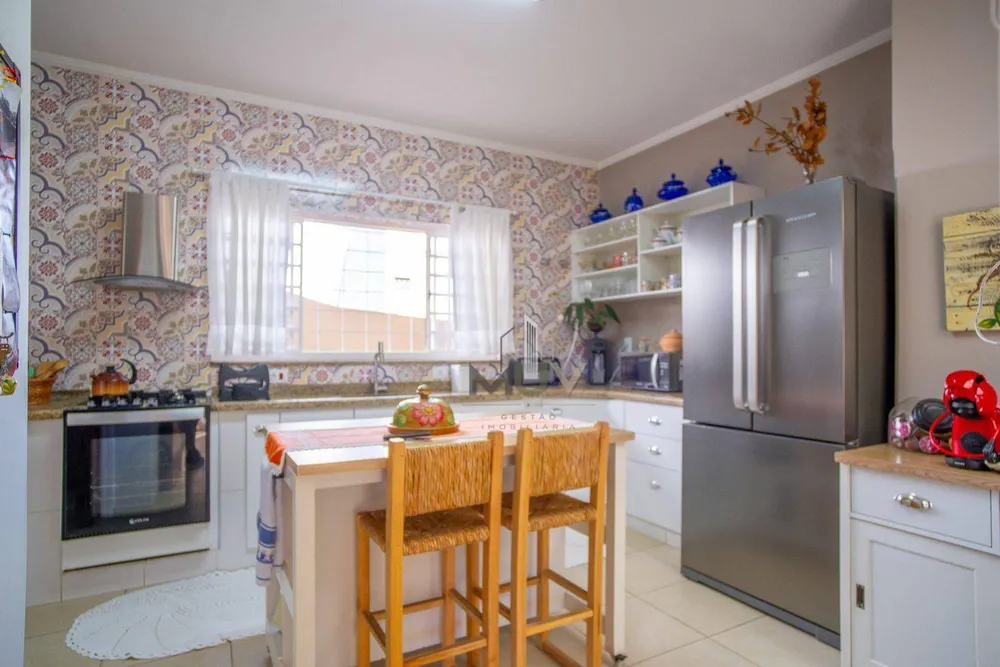 Casa, 3 quartos, 250 m² - Foto 7