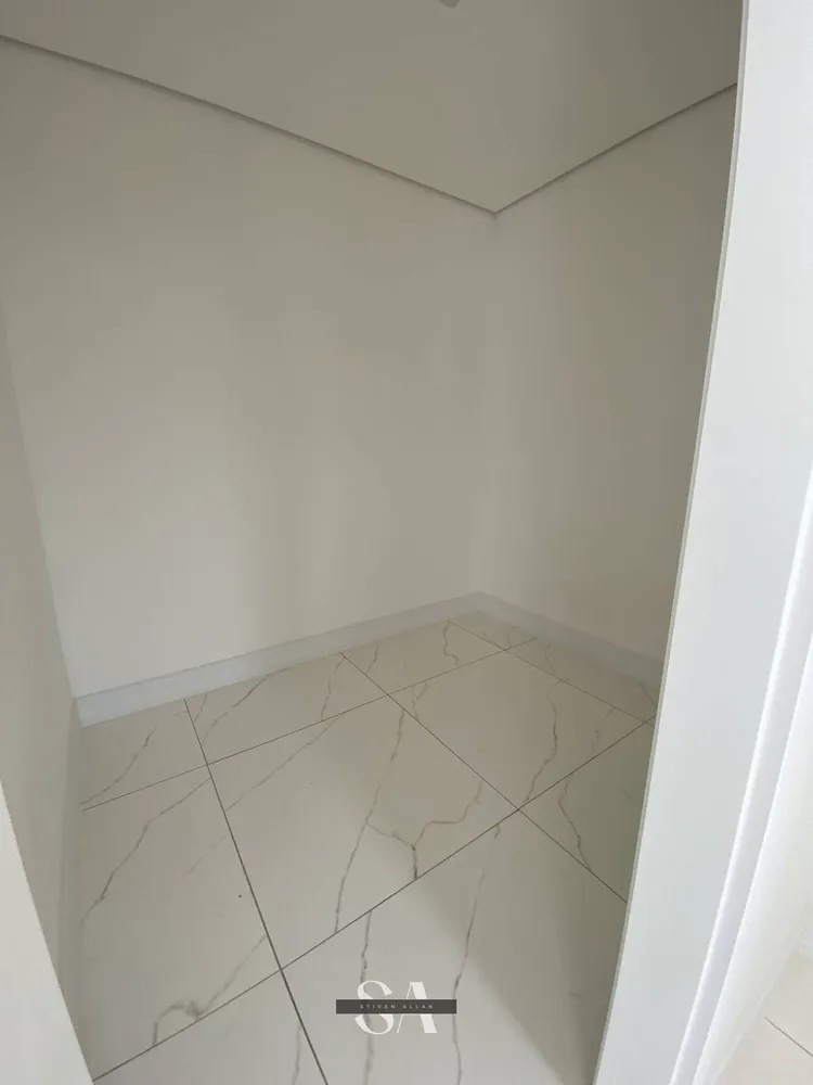 Casa, 3 quartos, 196 m² - Foto 3