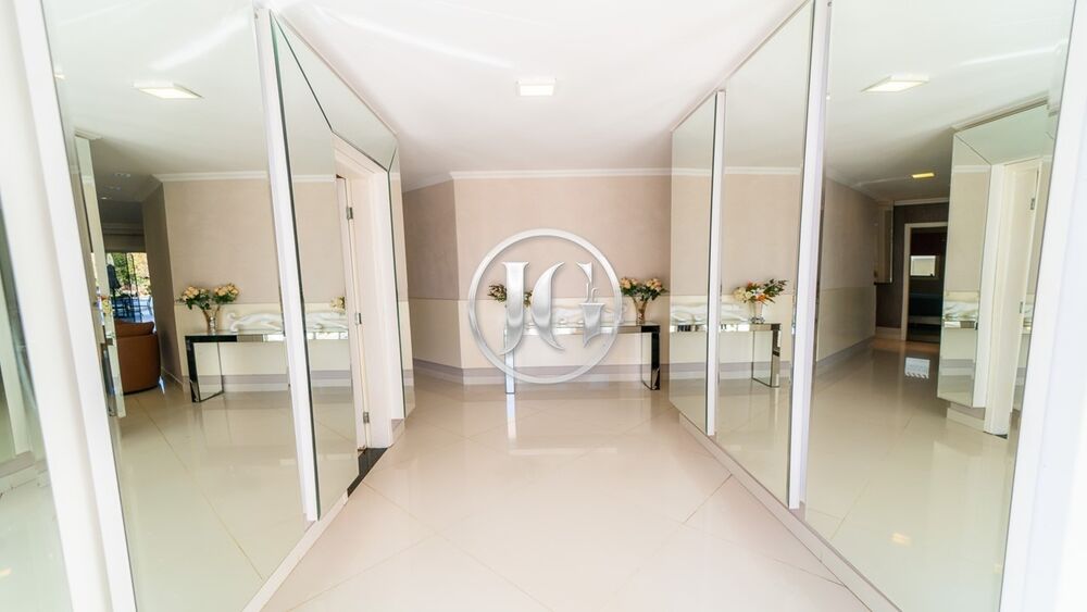 Casa, 6 quartos, 695 m² - Foto 1