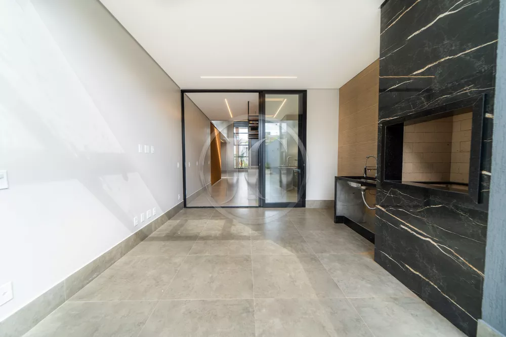 Casa, 3 quartos, 300 m² - Foto 1