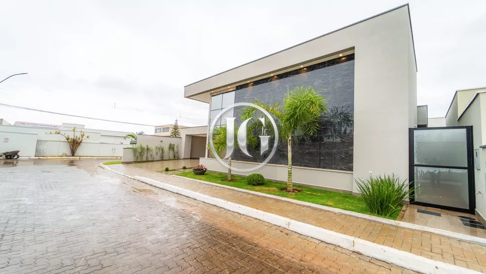 Casa, 4 quartos, 330 m² - Foto 2