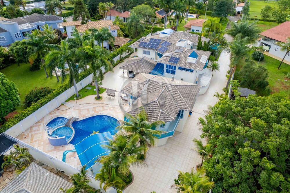 Casa à venda com 6 quartos, 1380m² - Foto 12