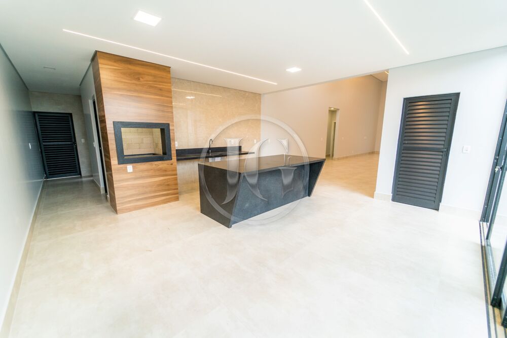 Casa à venda com 4 quartos, 330m² - Foto 5