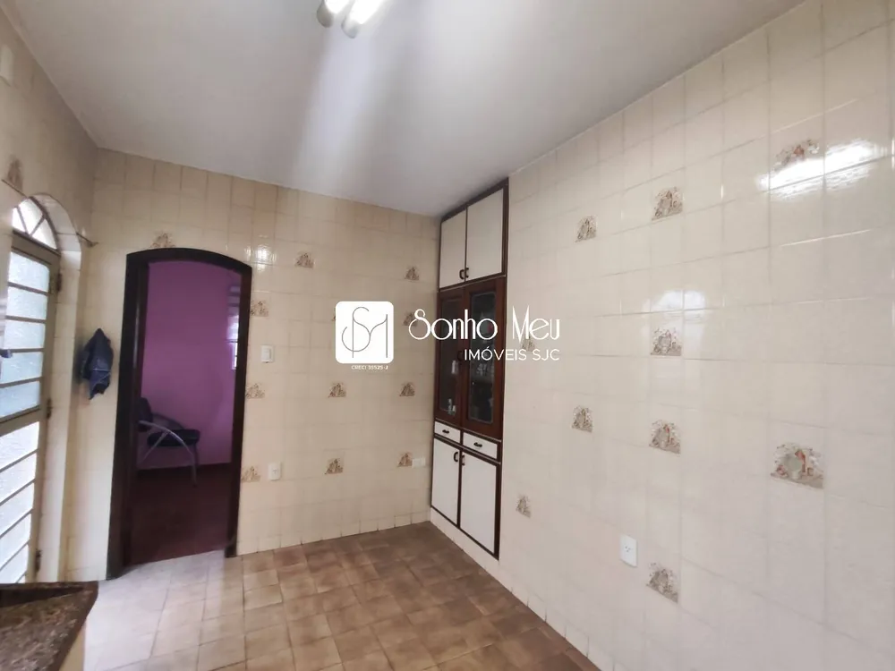 Casa, 5 quartos, 250 m² - Foto 1