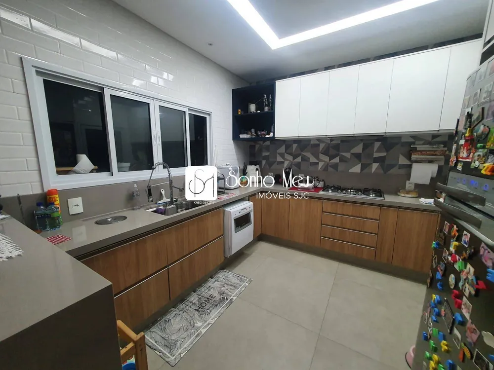 Sobrado, 4 quartos, 200 m² - Foto 2
