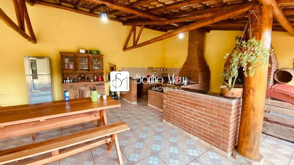 Chácara, 3 quartos, 190 m² - Foto 2