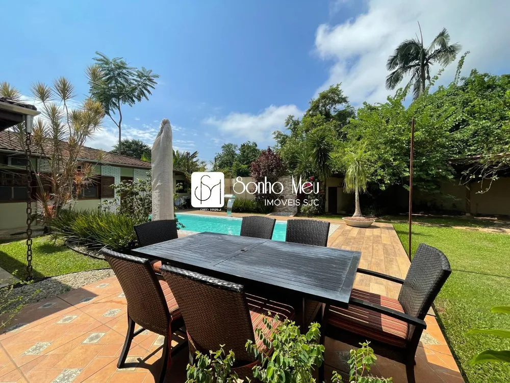 Casa, 8 quartos, 440 m² - Foto 2