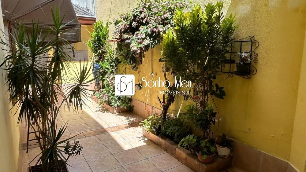 Casa, 3 quartos, 141 m² - Foto 2