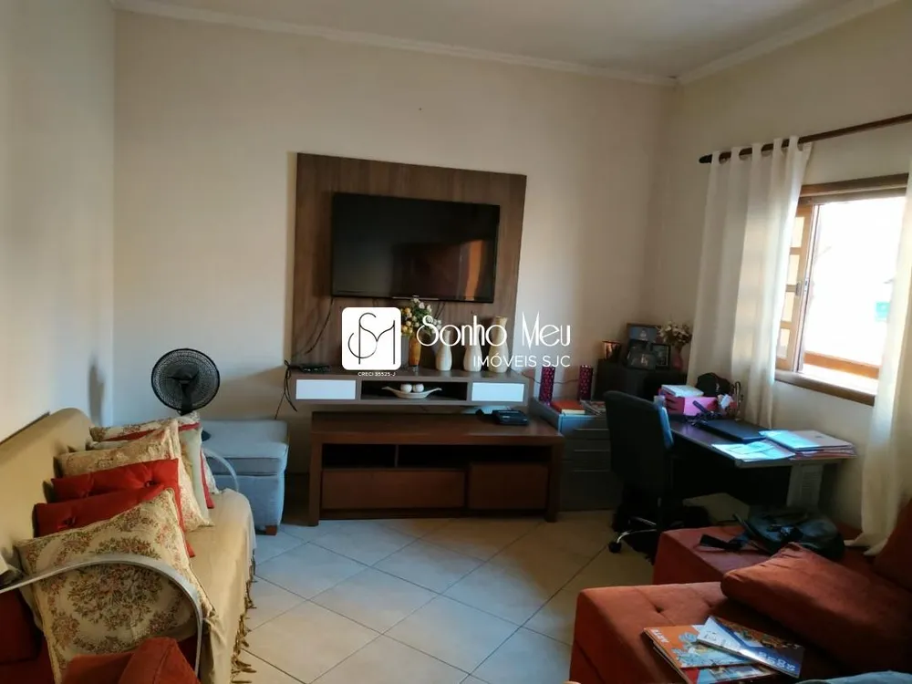 Casa, 7 quartos, 198 m² - Foto 1