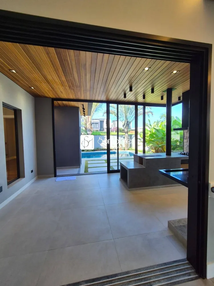 Casa, 3 quartos, 290 m² - Foto 3