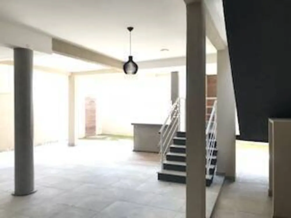 Casa, 3 quartos, 210 m² - Foto 8
