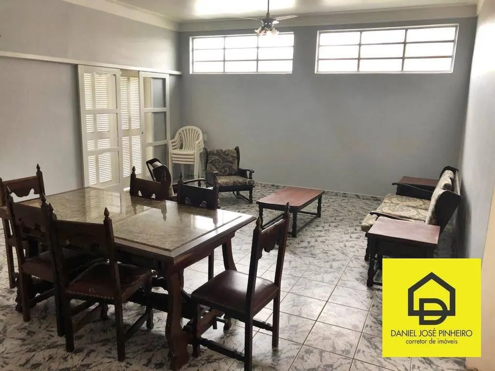 Casa, 3 quartos, 180 m² - Foto 2