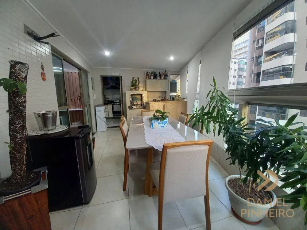 Apartamento, 3 quartos, 130 m² - Foto 1