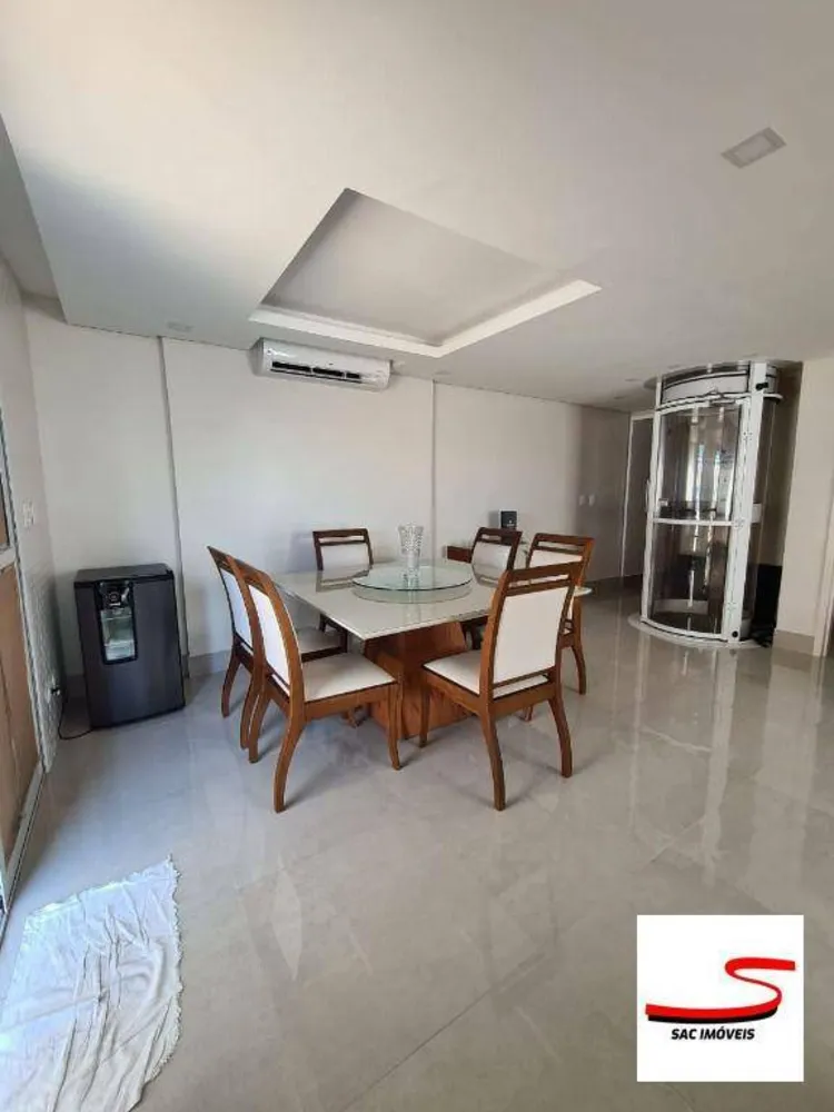 Cobertura, 3 quartos, 254 m² - Foto 2
