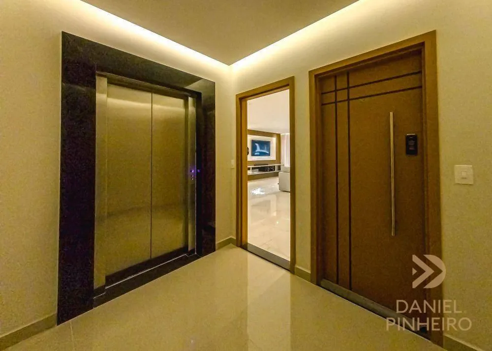 Apartamento, 3 quartos, 147 m² - Foto 2