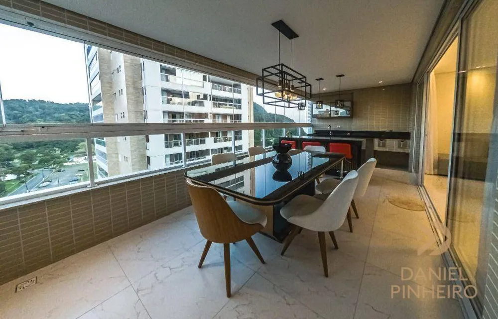 Apartamento, 3 quartos, 147 m² - Foto 1