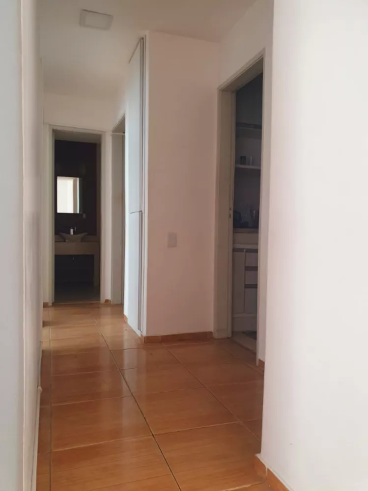 Apartamento à venda com 3 quartos, 65m² - Foto 4