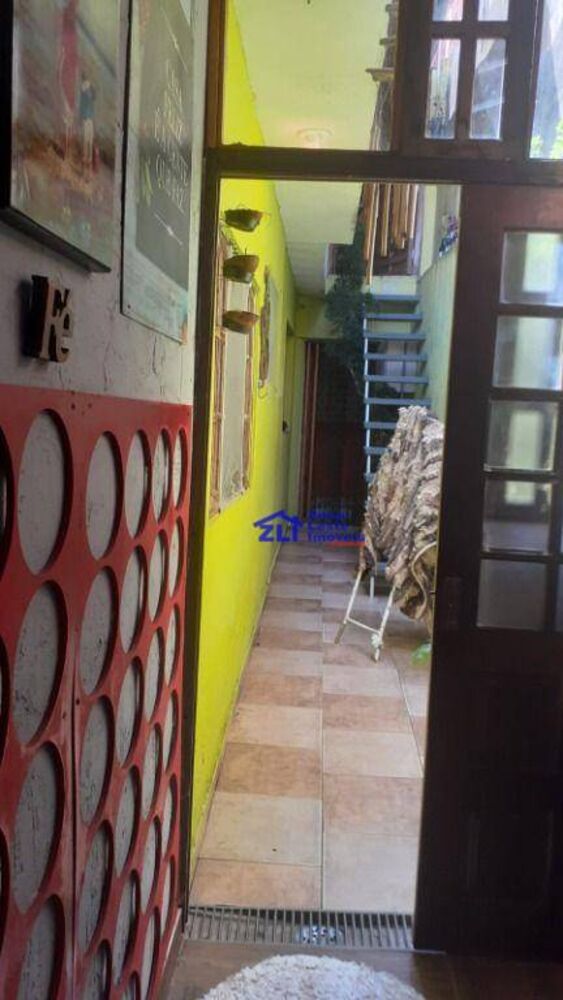Sobrado à venda com 2 quartos, 130m² - Foto 9