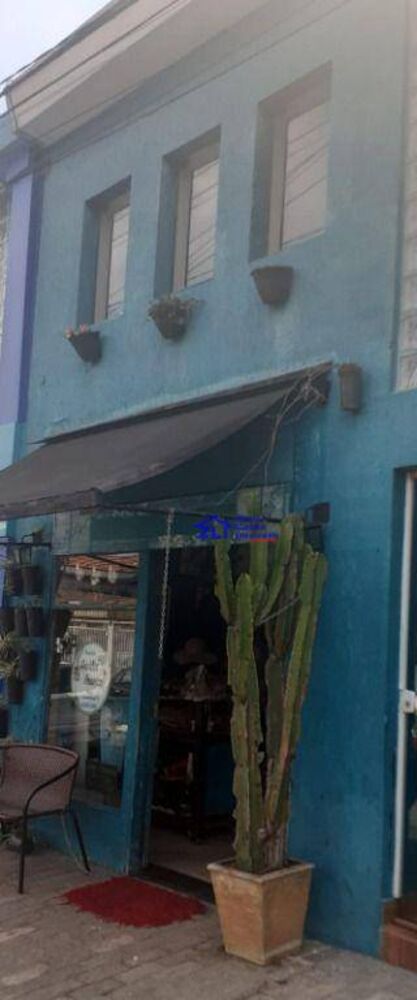 Sobrado à venda com 2 quartos, 130m² - Foto 1
