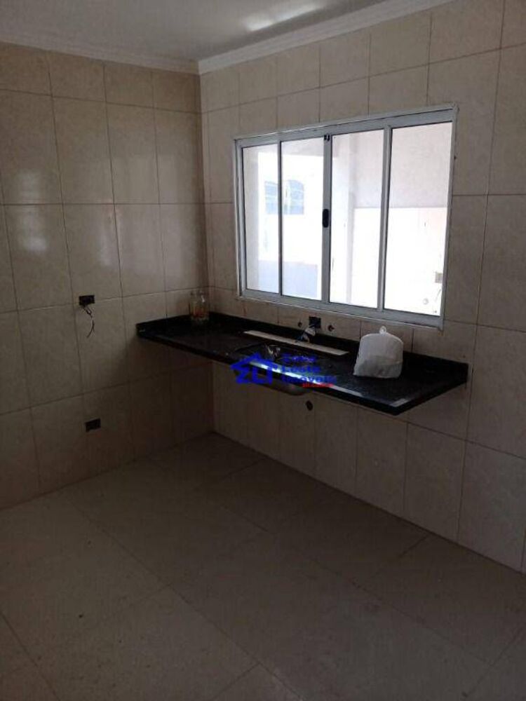 Sobrado à venda com 2 quartos, 120m² - Foto 2