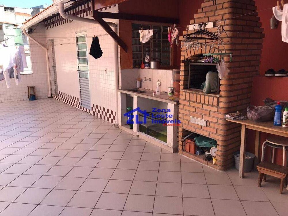 Sobrado, 4 quartos, 242 m² - Foto 3