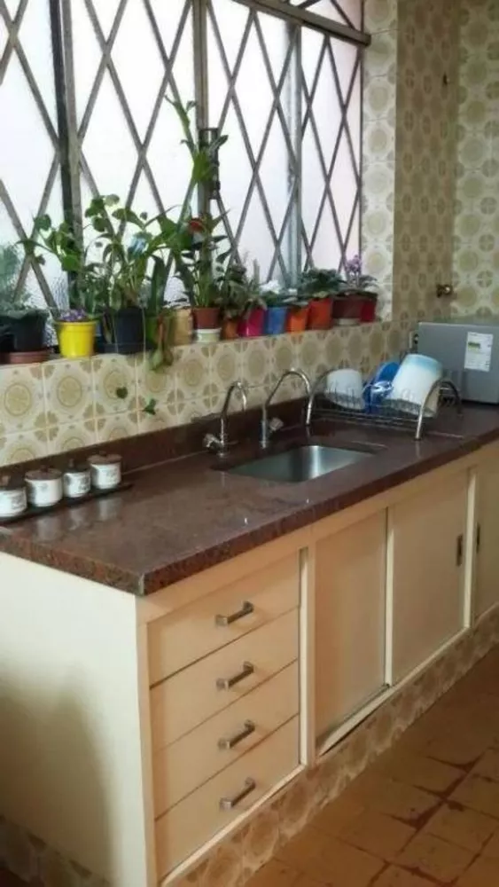 Sobrado, 4 quartos, 290 m² - Foto 1