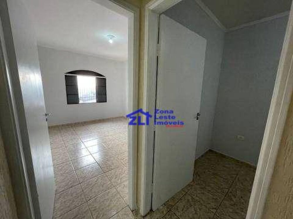 Sobrado à venda com 3 quartos, 200m² - Foto 15