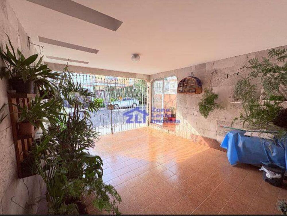 Casa, 3 quartos, 220 m² - Foto 1