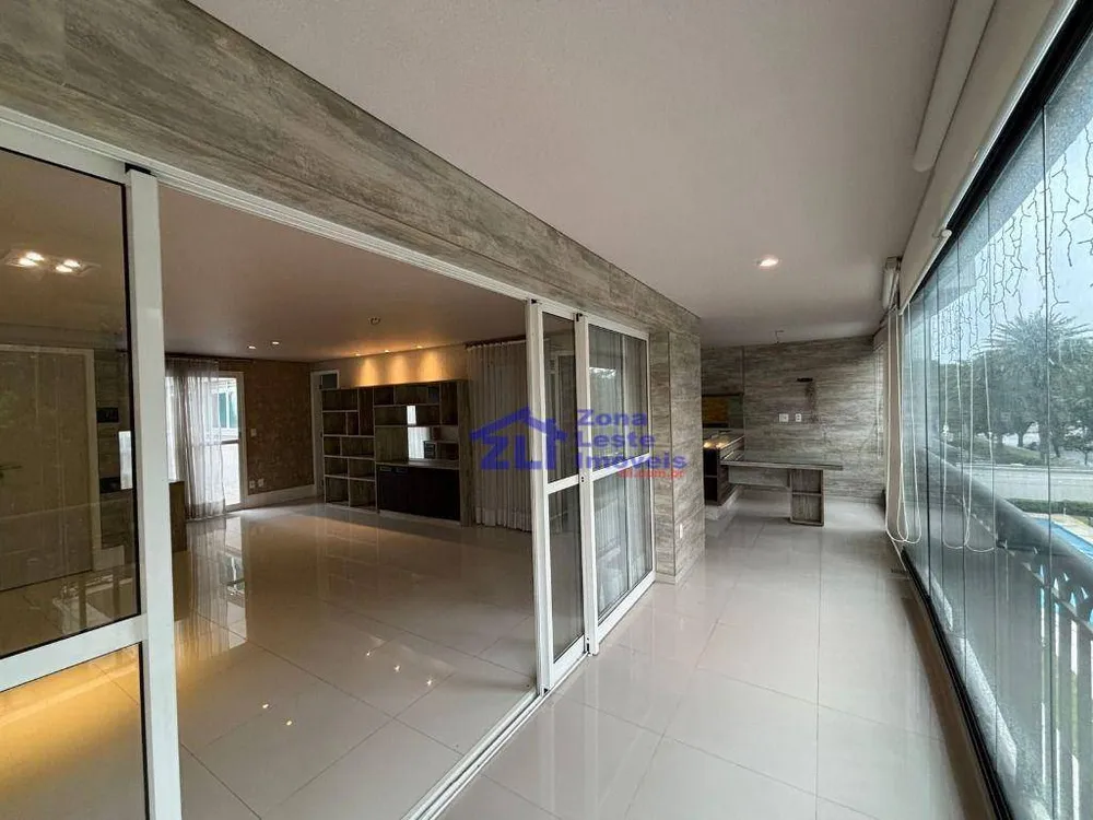 Apartamento, 3 quartos, 215 m² - Foto 1