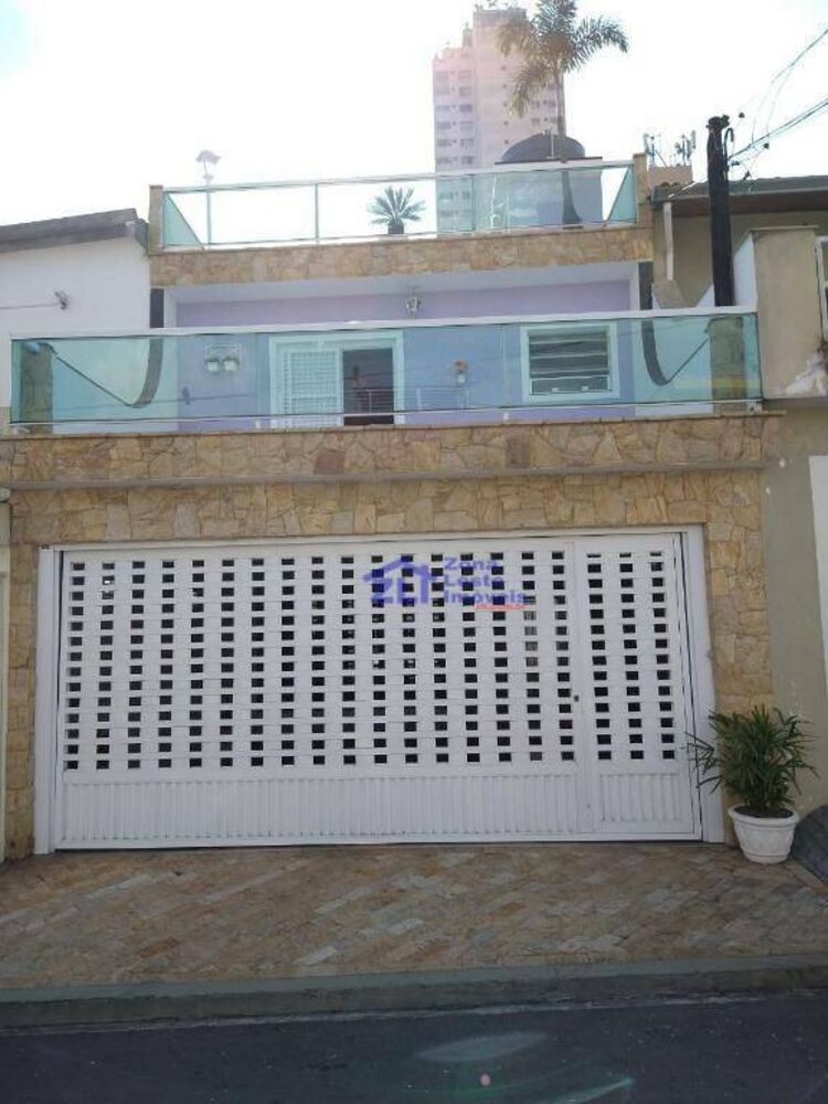 Sobrado, 3 quartos, 180 m² - Foto 1