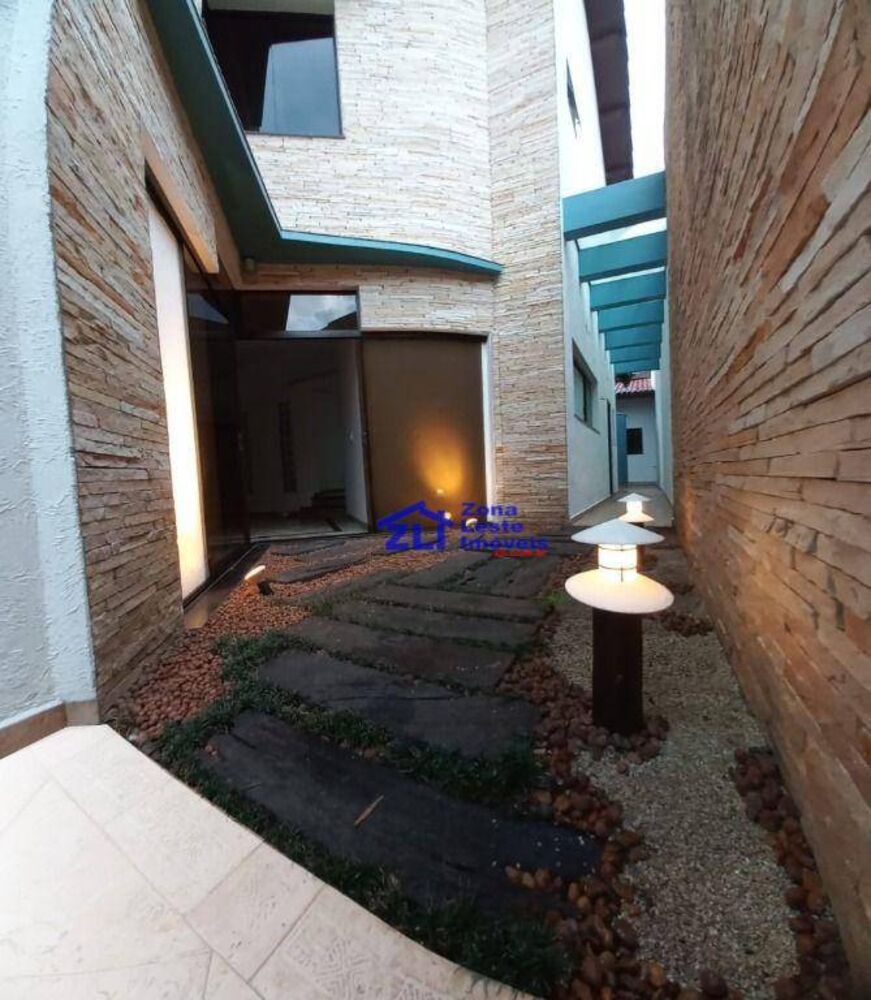Sobrado, 3 quartos, 354 m² - Foto 17