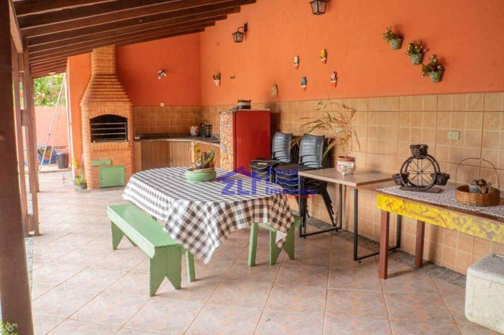 Casa, 4 quartos, 650 m² - Foto 2