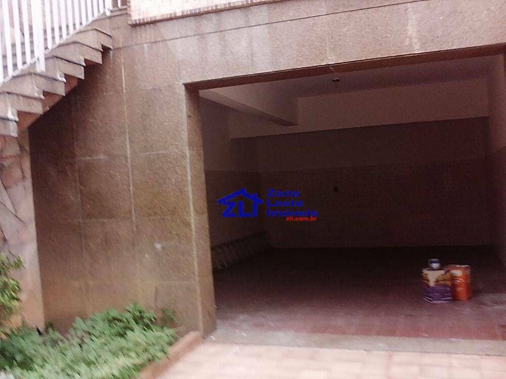 Sobrado para alugar com 3 quartos, 200m² - Foto 2